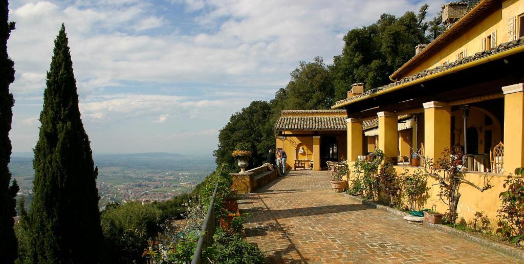 Residenza D'Epoca Eremo Delle Grazie Hotell Monteluco Exteriör bild