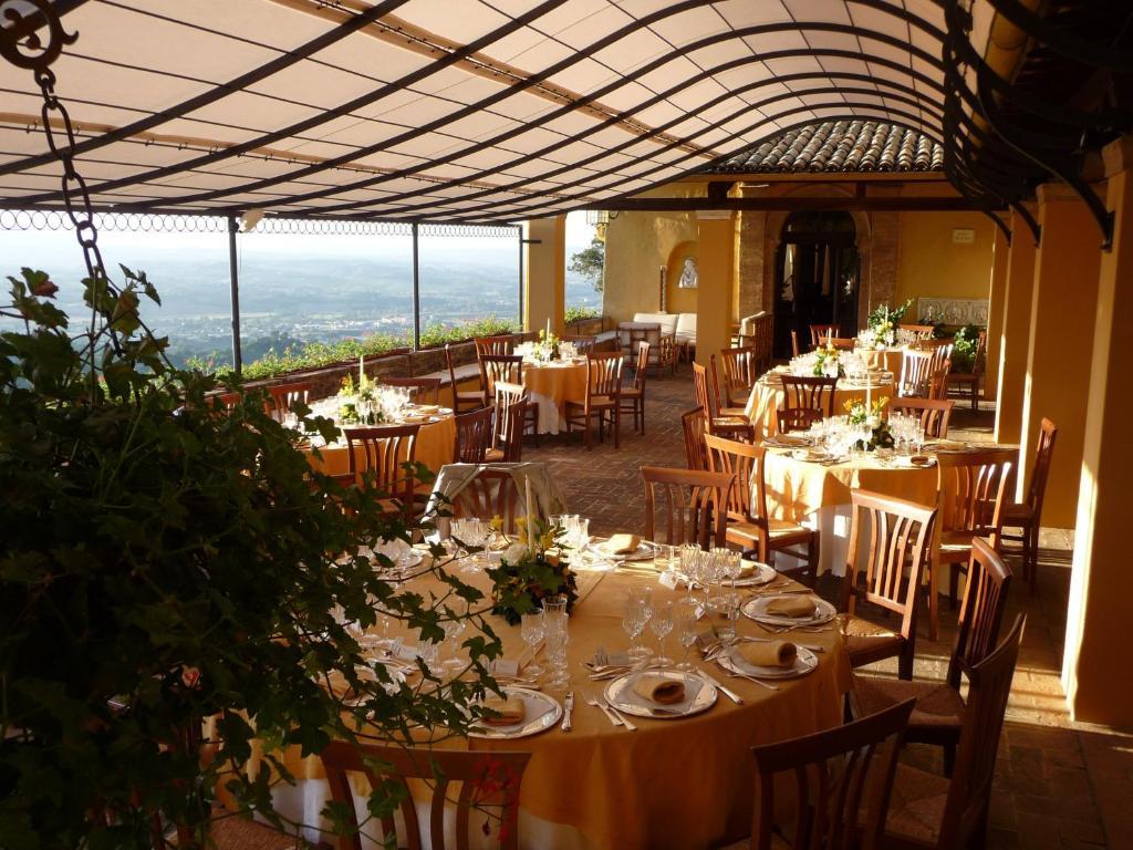 Residenza D'Epoca Eremo Delle Grazie Hotell Monteluco Exteriör bild