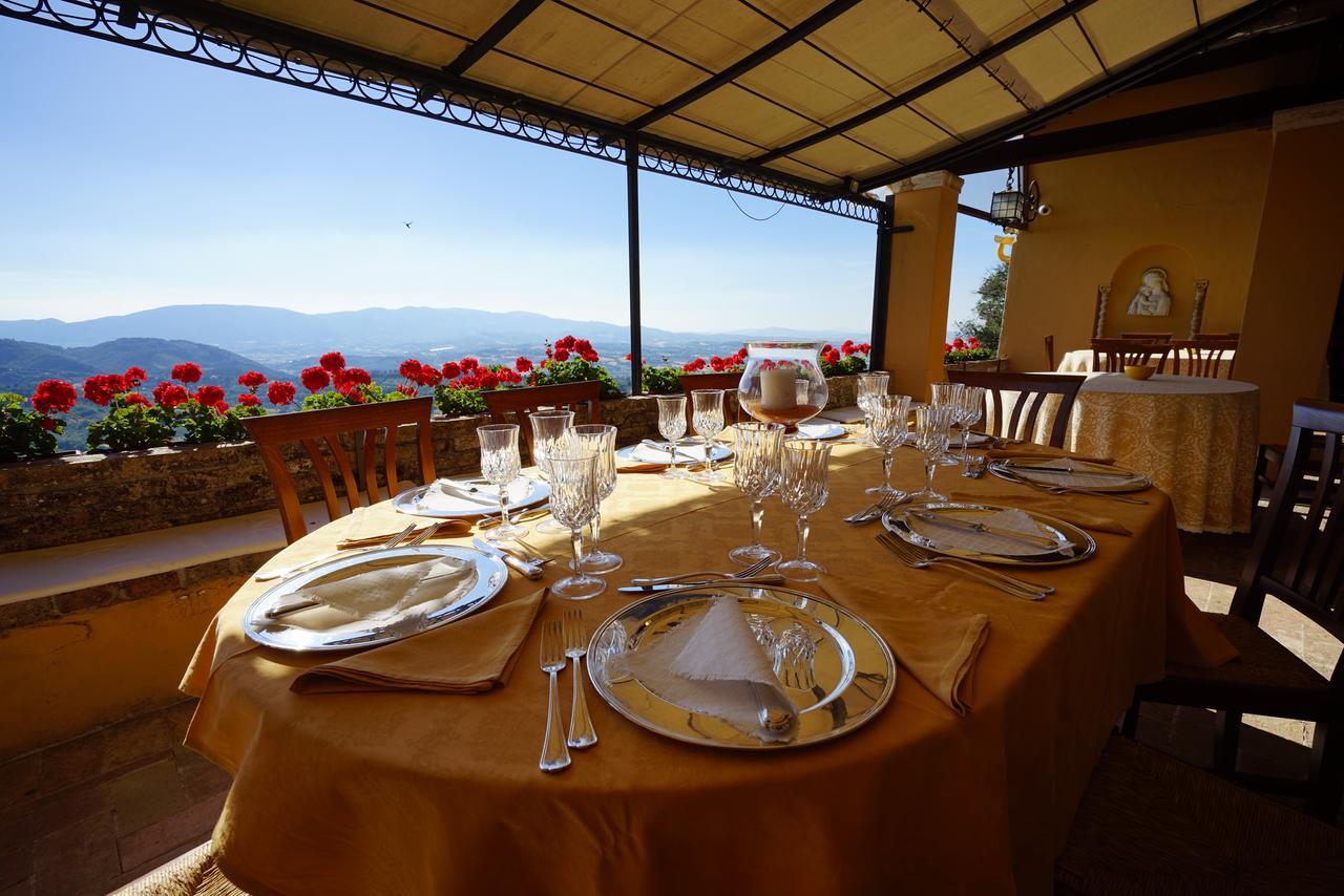 Residenza D'Epoca Eremo Delle Grazie Hotell Monteluco Exteriör bild