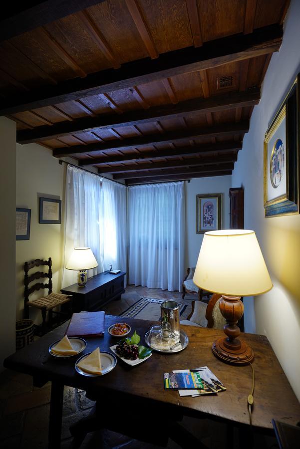 Residenza D'Epoca Eremo Delle Grazie Hotell Monteluco Exteriör bild